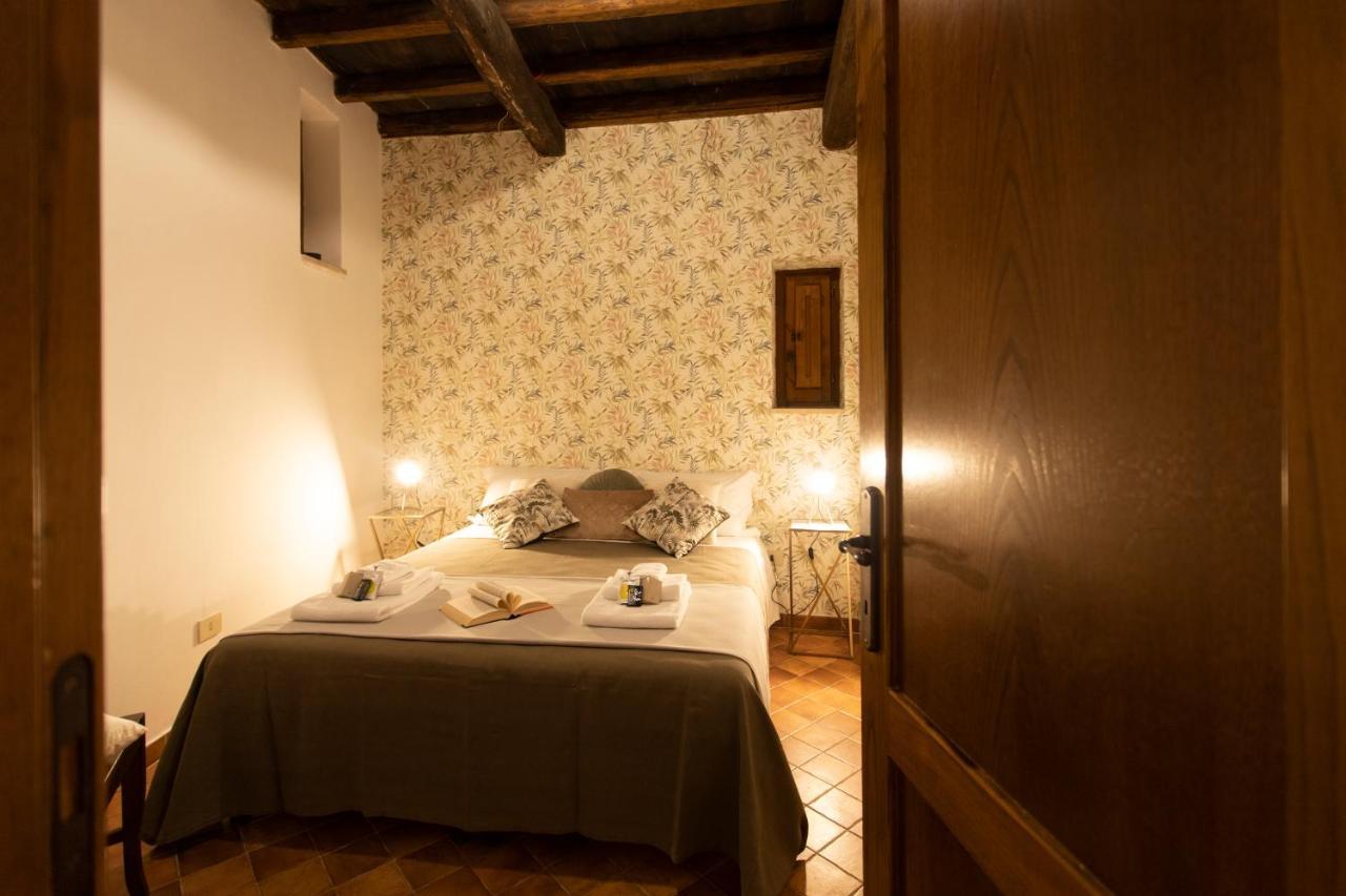 Theatrum Domus Pompei Apartment โรม ภายนอก รูปภาพ