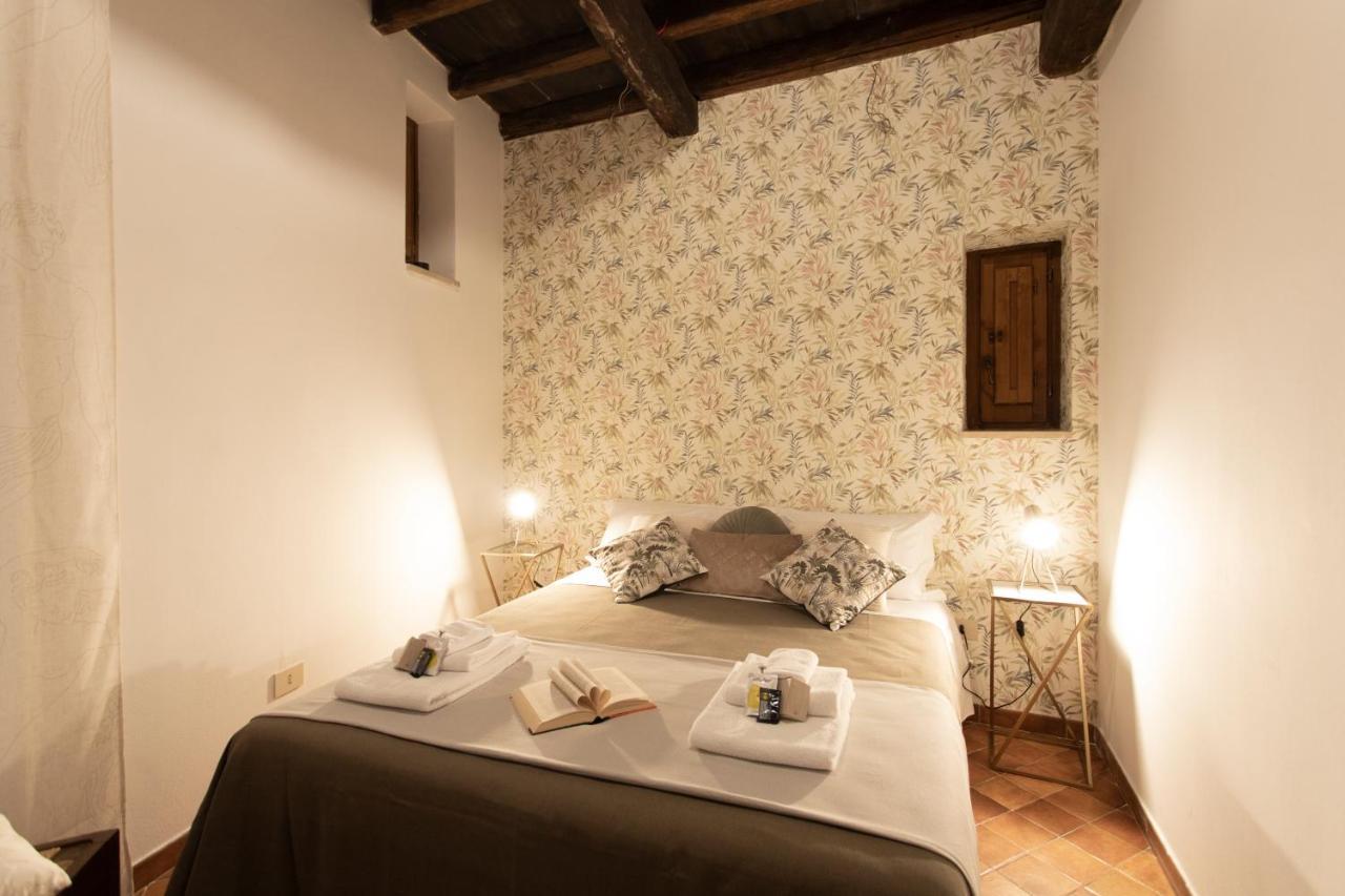 Theatrum Domus Pompei Apartment โรม ภายนอก รูปภาพ